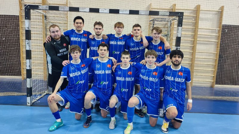 Вчера футболисты одержали победу в Чемпионате Москвы