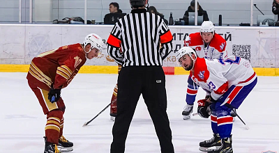 Хоккейный матч МФЮА — MAKAURUS